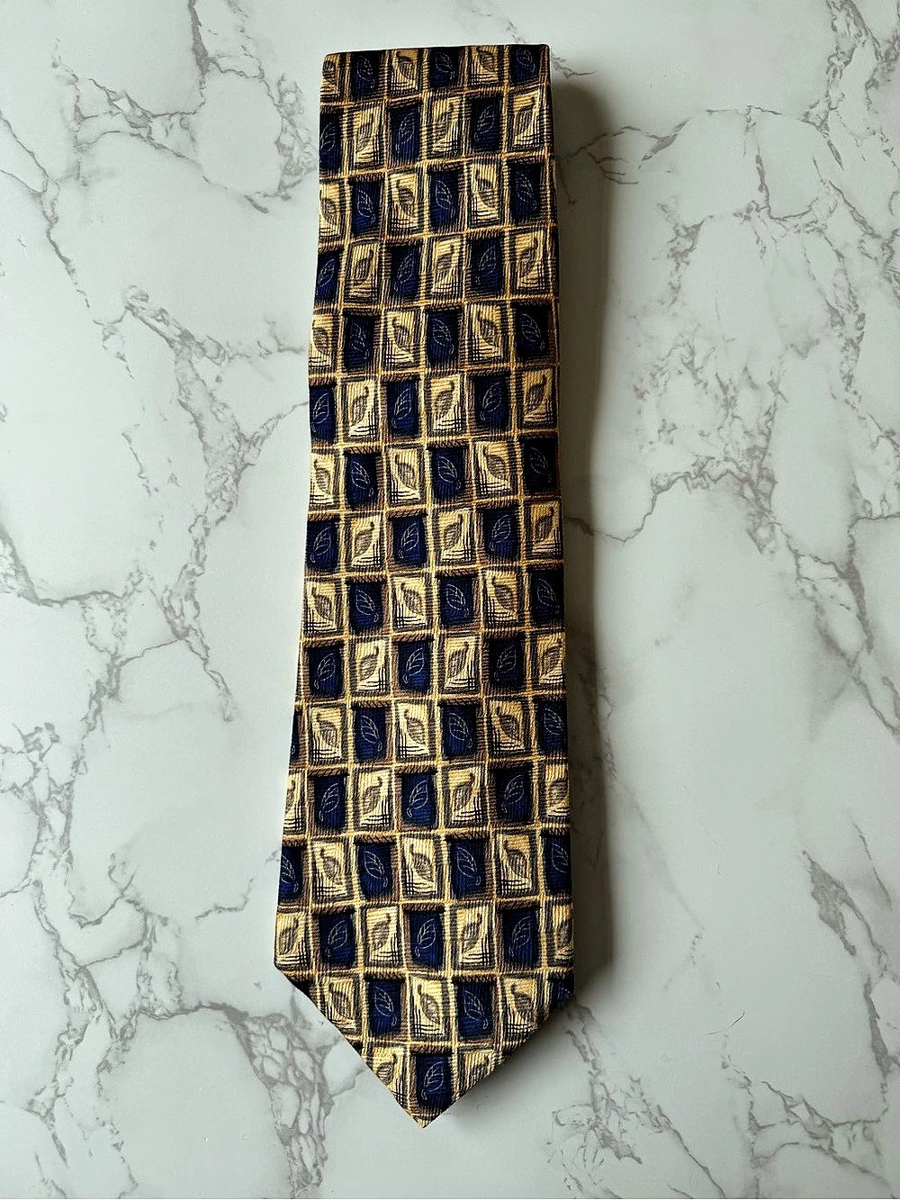 3/$25 Vintage Nordstrom Tie